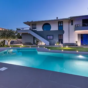  Ferienhaus Apartment In Villa With Exclusive Swimming Pool