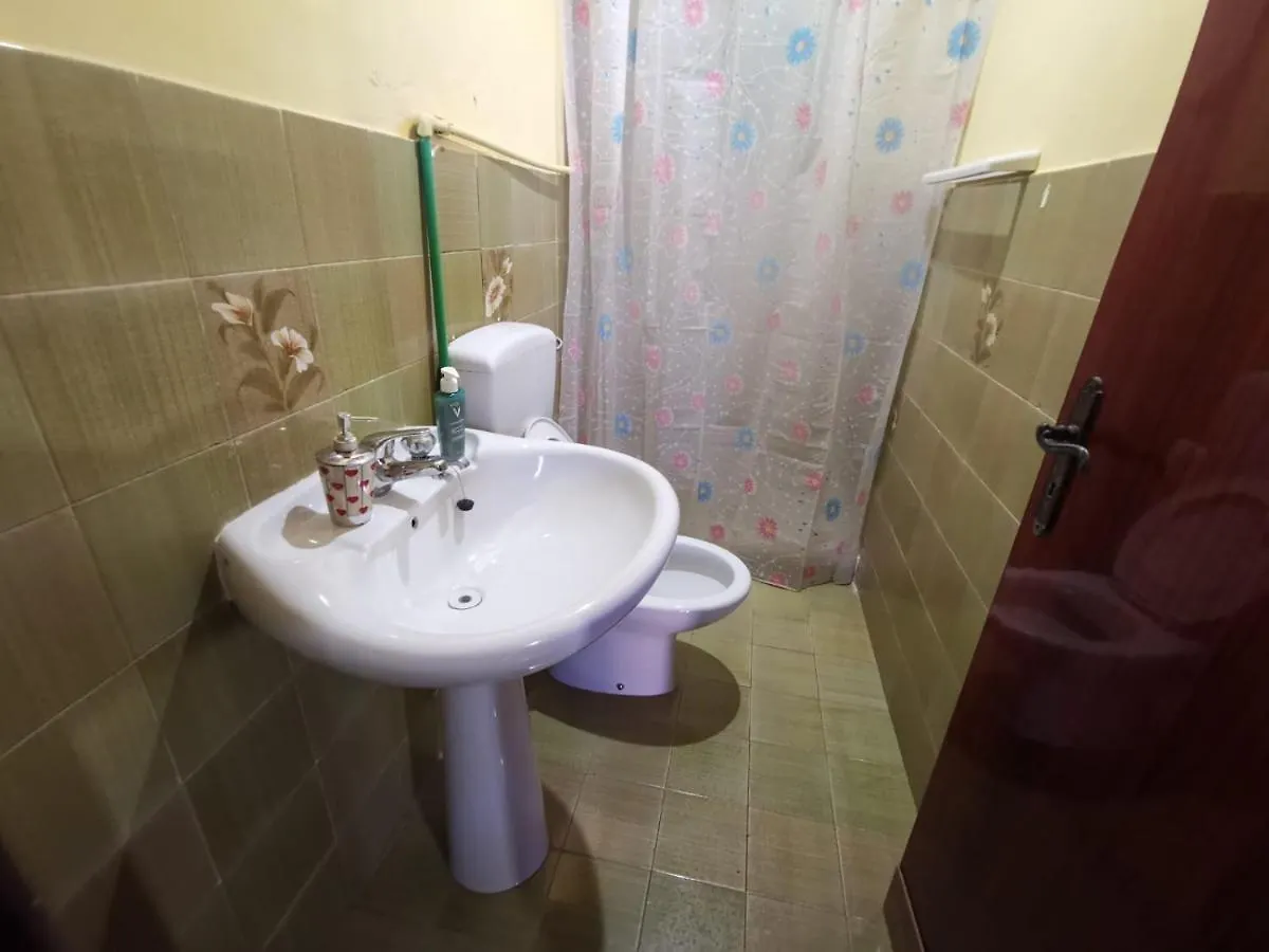 Villa Rosa Avola 0*,